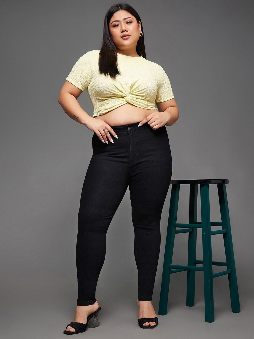Miss Chase A+ Women Plus Size Skinny Fit High-Rise Clean Look Stretchable Jeans, Black
Miss Chase A+ Women Plus Size Skinny Fit High-Rise Clean Look Stretchable Jeans, Black