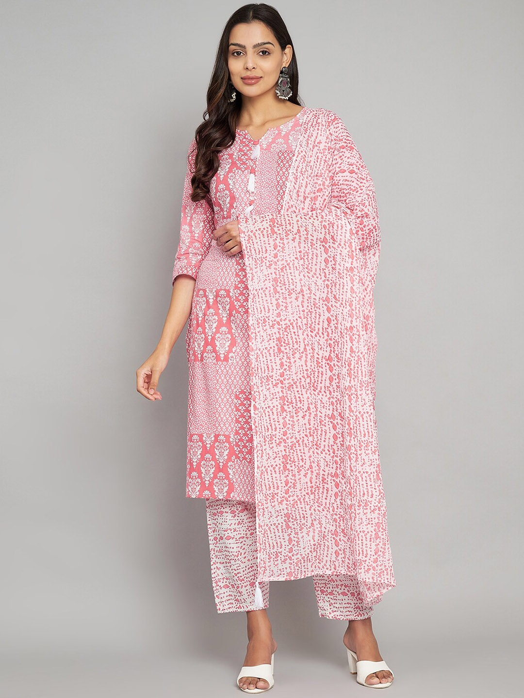 KALINI Women Ethnic Motifs Printed Regular Pure Cotton Kurta with Trousers & With Dupatta, Pink
KALINI Women Ethnic Motifs Printed Regular Pure Cotton Kurta with Trousers & With Dupatta, Pink