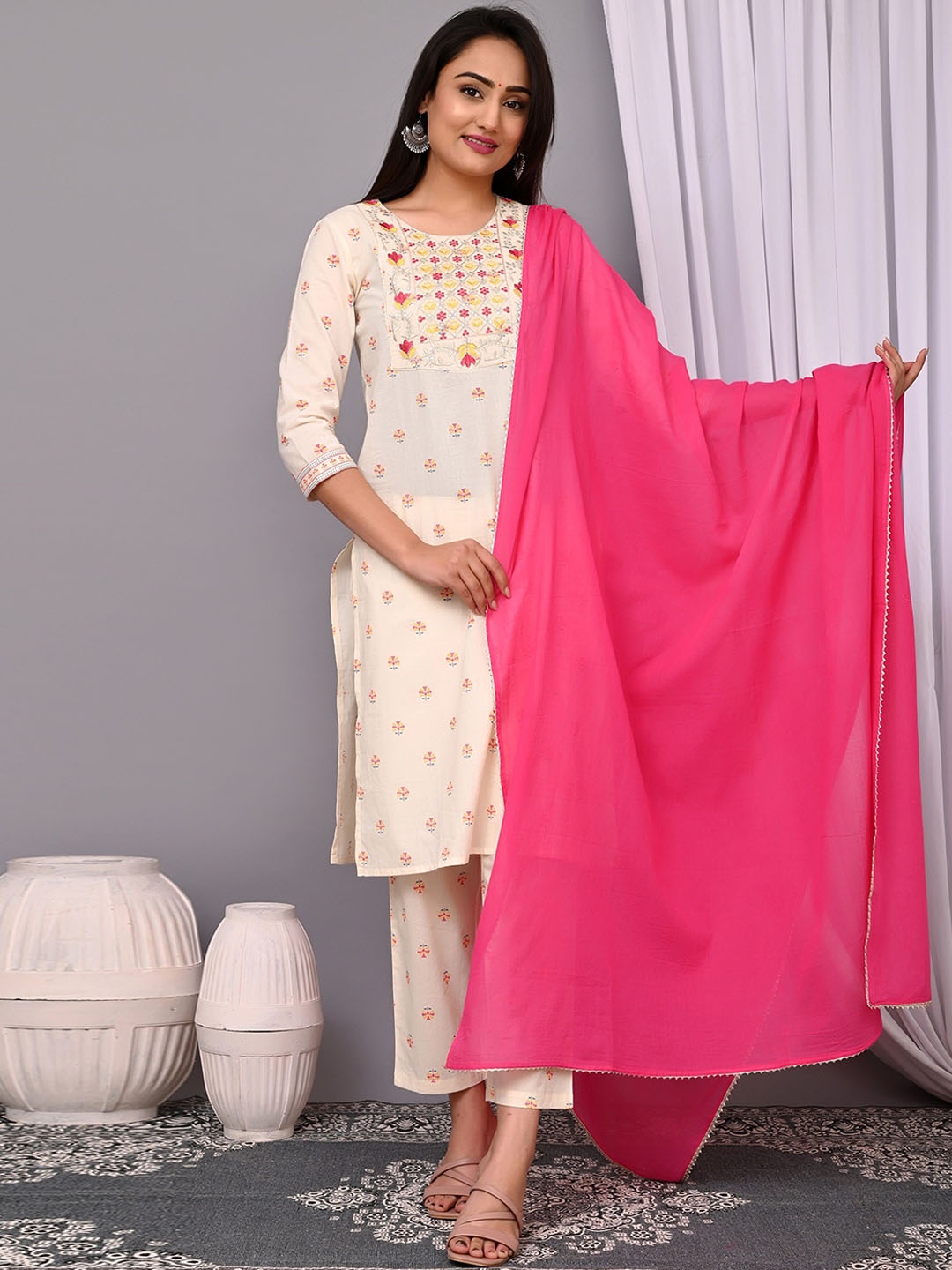 KALINI Women Floral Embroidered Regular Sequinned Pure Cotton Kurta with Trousers & With Dupatta, Cream
KALINI Women Floral Embroidered Regular Sequinned Pure Cotton Kurta with Trousers & With Dupatta, Cream