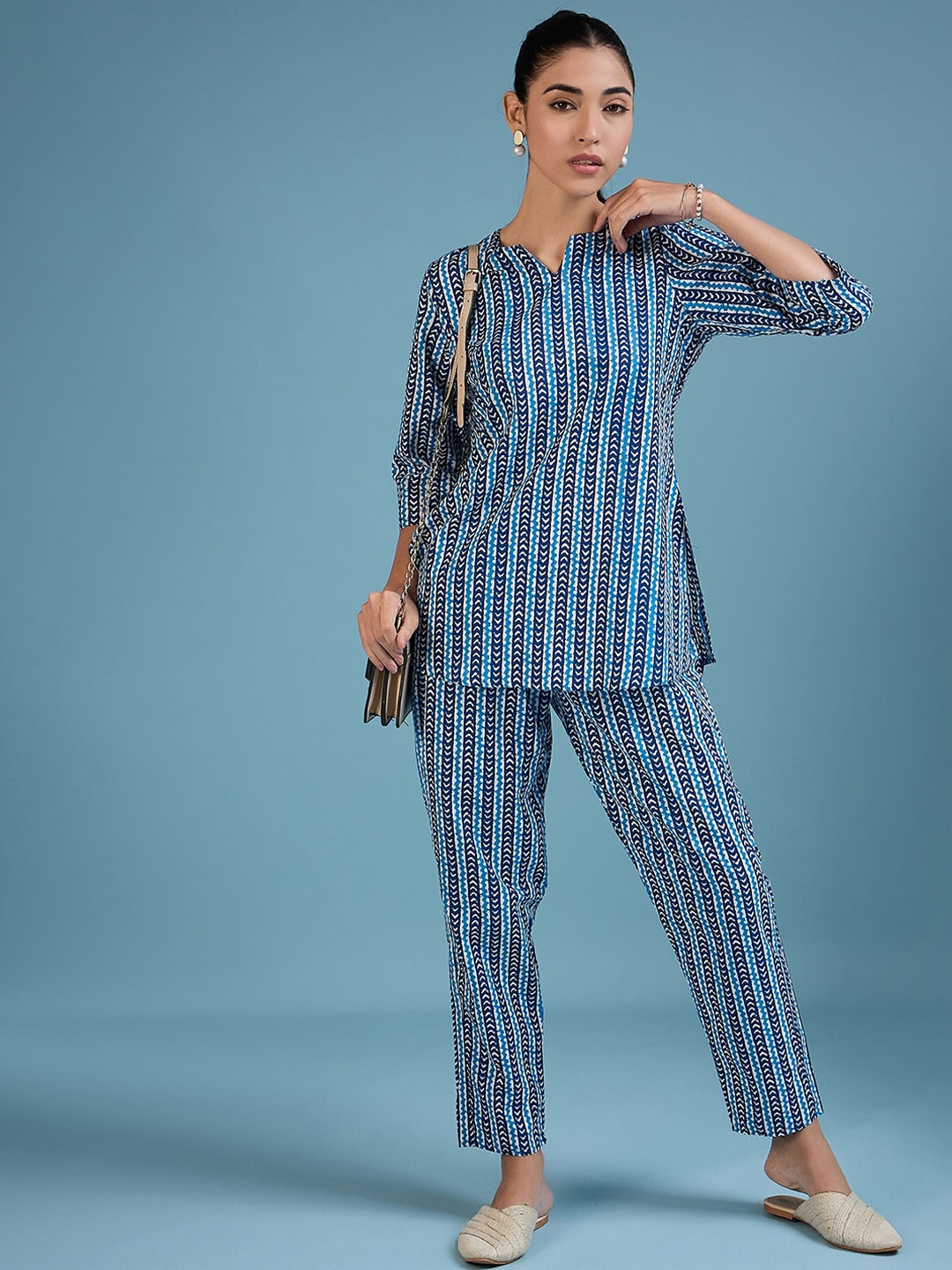DressBerry Blue Striped Round Neck Top With Trouser