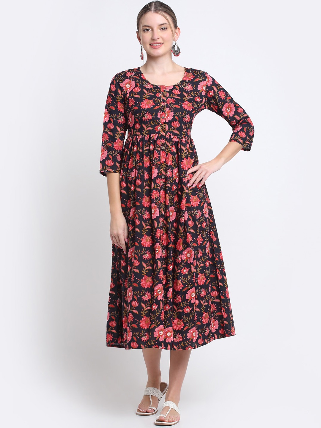 KALINI Women Floral Printed Cold-Shoulder Sleeves Sequinned Floral Anarkali Kurta, Black
KALINI Women Floral Printed Cold-Shoulder Sleeves Sequinned Floral Anarkali Kurta, Black