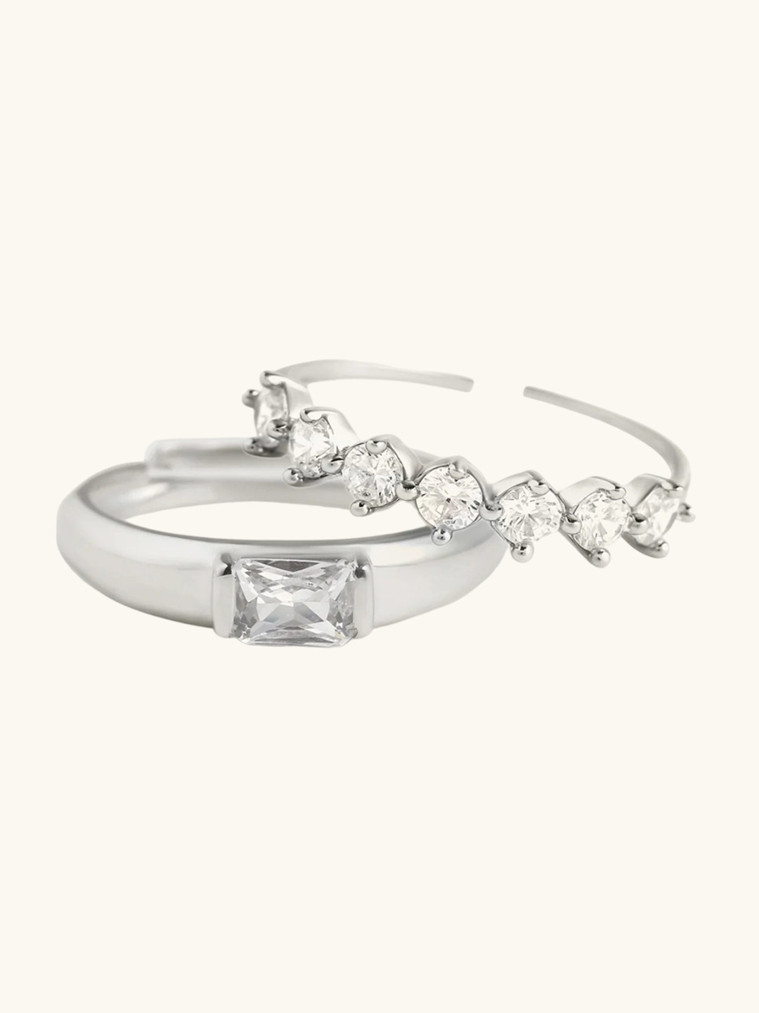 Mabel Unisex 925 Sterling Silver Set Of 2 Rhodium Plated CZ-Studded Couple Finger Rings
Mabel Unisex 925 Sterling Silver Set Of 2 Rhodium Plated CZ-Studded Couple Finger Rings