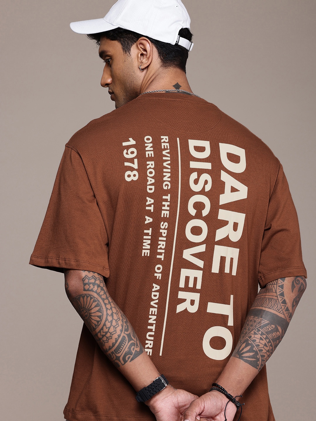 Roadster The Life Co. Typography Printed Drop-Shoulder Pure Cotton Relaxed Fit T-shirt, Brown
Roadster The Life Co. Typography Printed Drop-Shoulder Pure Cotton Relaxed Fit T-shirt, Brown