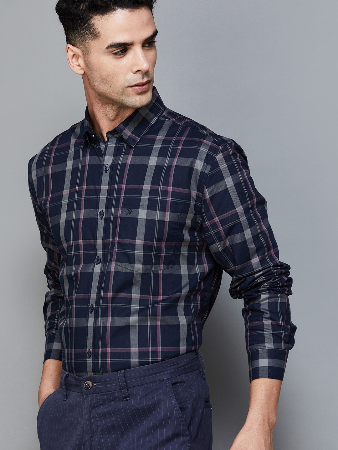 CODE by Lifestyle Slim Fit Tartan Checks Spread Collar Long Sleeves Casual Shirt, Blue
CODE by Lifestyle Slim Fit Tartan Checks Spread Collar Long Sleeves Casual Shirt, Blue