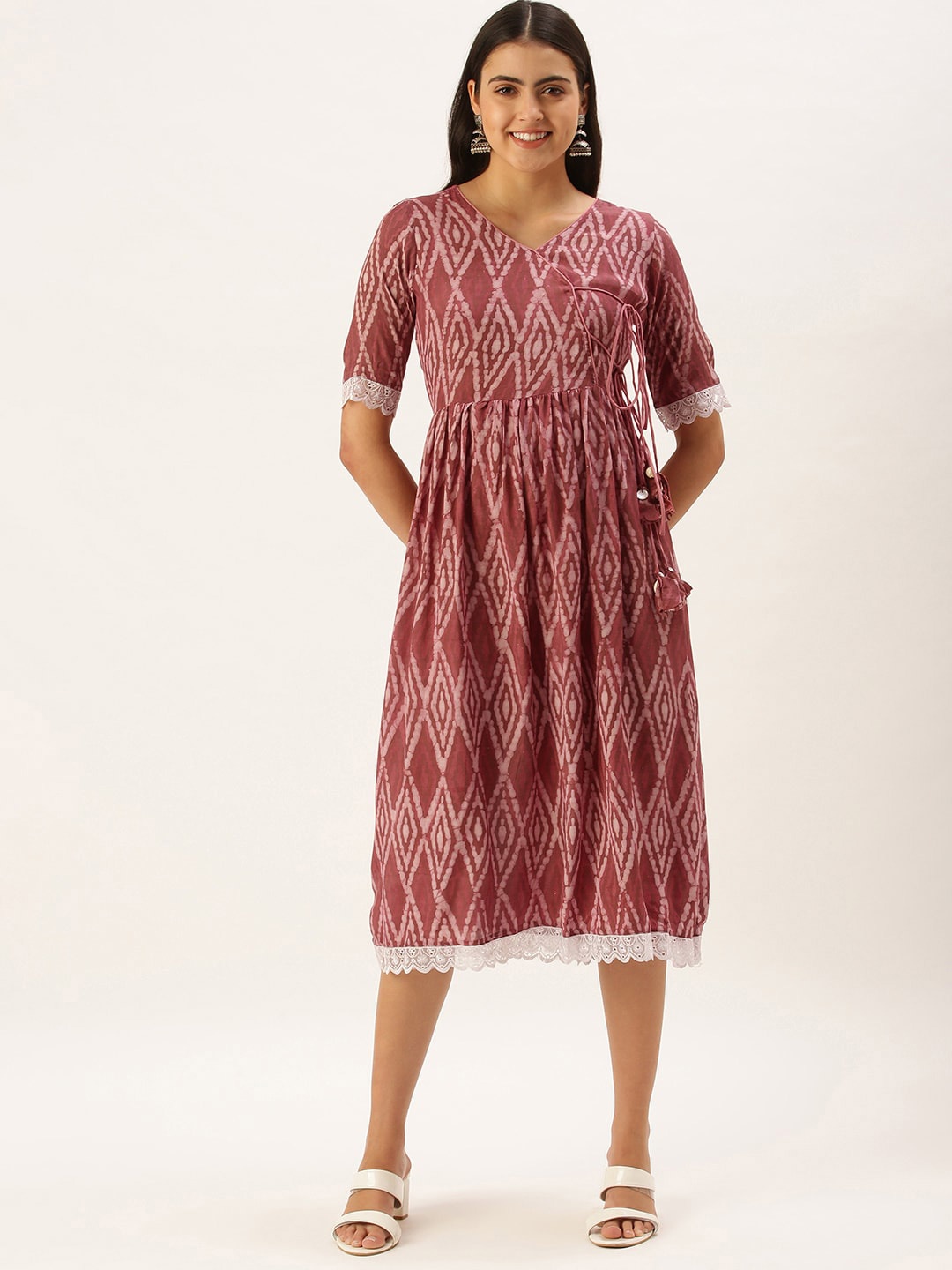 HRITIKA Ethnic Motifs Print Cotton V-Neck Short Sleeves Fit & Flare Midi Casual Dress, Pink
HRITIKA Ethnic Motifs Print Cotton V-Neck Short Sleeves Fit & Flare Midi Casual Dress, Pink