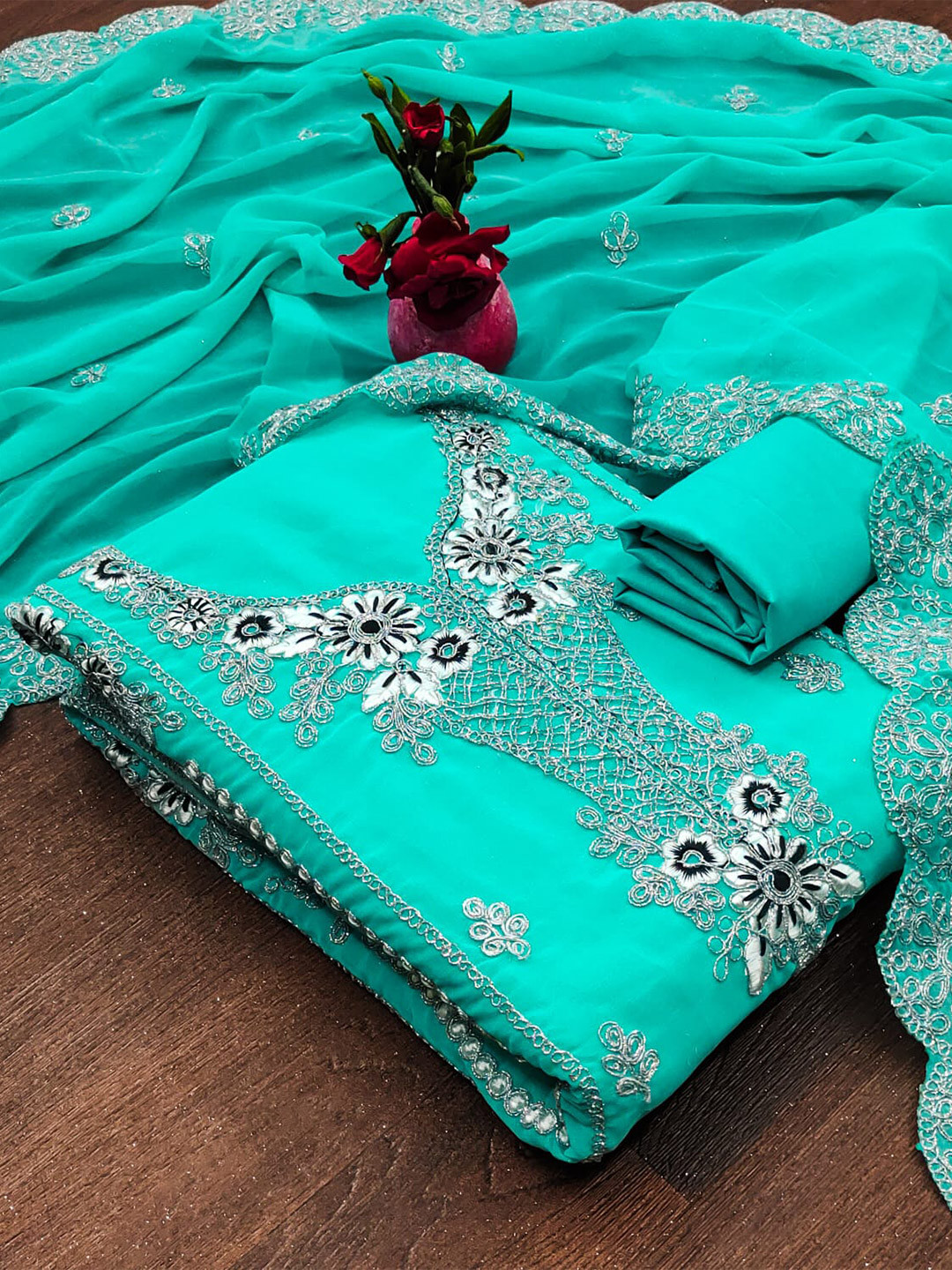 mimi design Floral Embroidered Unstitched Dress Material, Turquoise blue
mimi design Floral Embroidered Unstitched Dress Material, Turquoise blue
