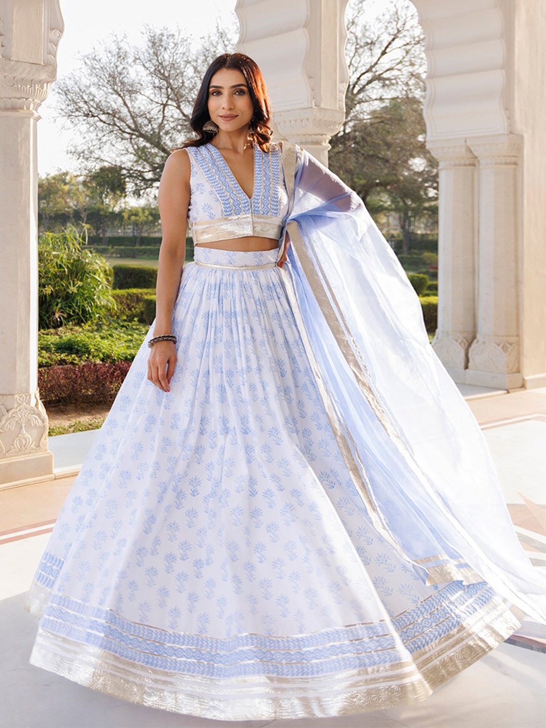 Ragavi Floral Printed Gotta Patti Ready to Wear Lehenga & Blouse With Dupatta, Blue
Ragavi Floral Printed Gotta Patti Ready to Wear Lehenga & Blouse With Dupatta, Blue