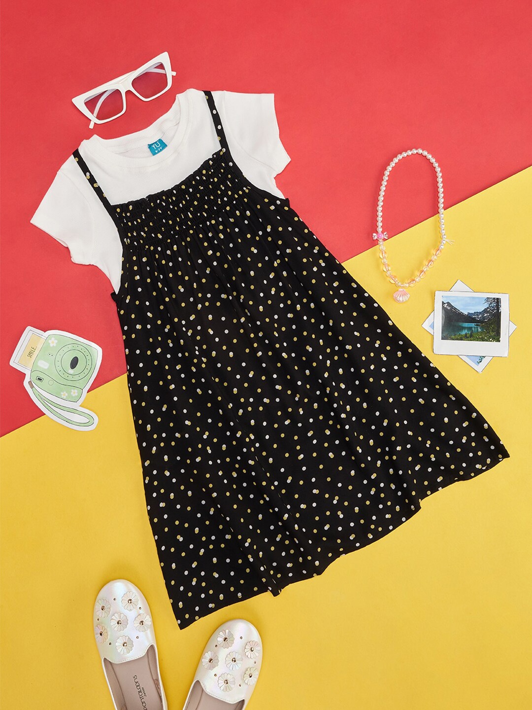 YU by Pantaloons Girls Polka Dots Printed Shoulder Straps Smocked A-Line Dress, Black
YU by Pantaloons Girls Polka Dots Printed Shoulder Straps Smocked A-Line Dress, Black