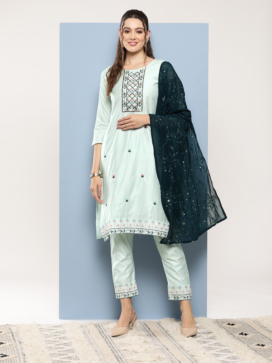 Aarika Women Floral Embroidered Beaded Pure Cotton Kurta with Trousers & With Dupatta, Turquoise blue
Aarika Women Floral Embroidered Beaded Pure Cotton Kurta with Trousers & With Dupatta, Turquoise blue