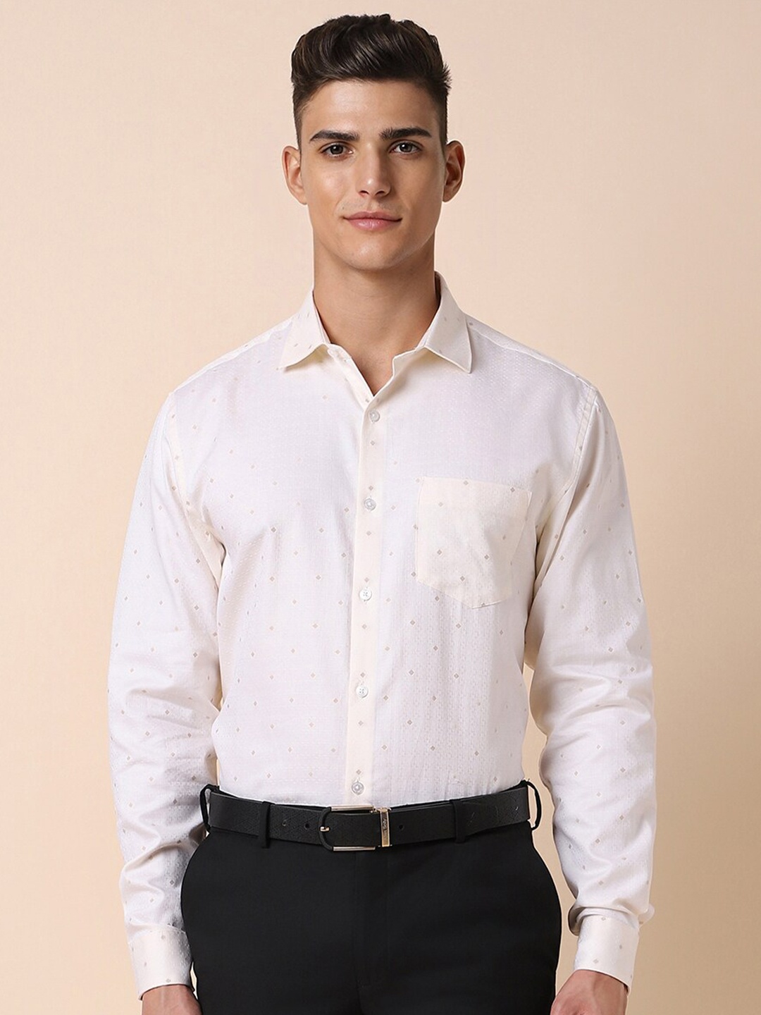 Allen Solly Slim Fit Micro Ditsy Printed Spread Collar Formal Pure Cotton Shirt, Cream
Allen Solly Slim Fit Micro Ditsy Printed Spread Collar Formal Pure Cotton Shirt, Cream
