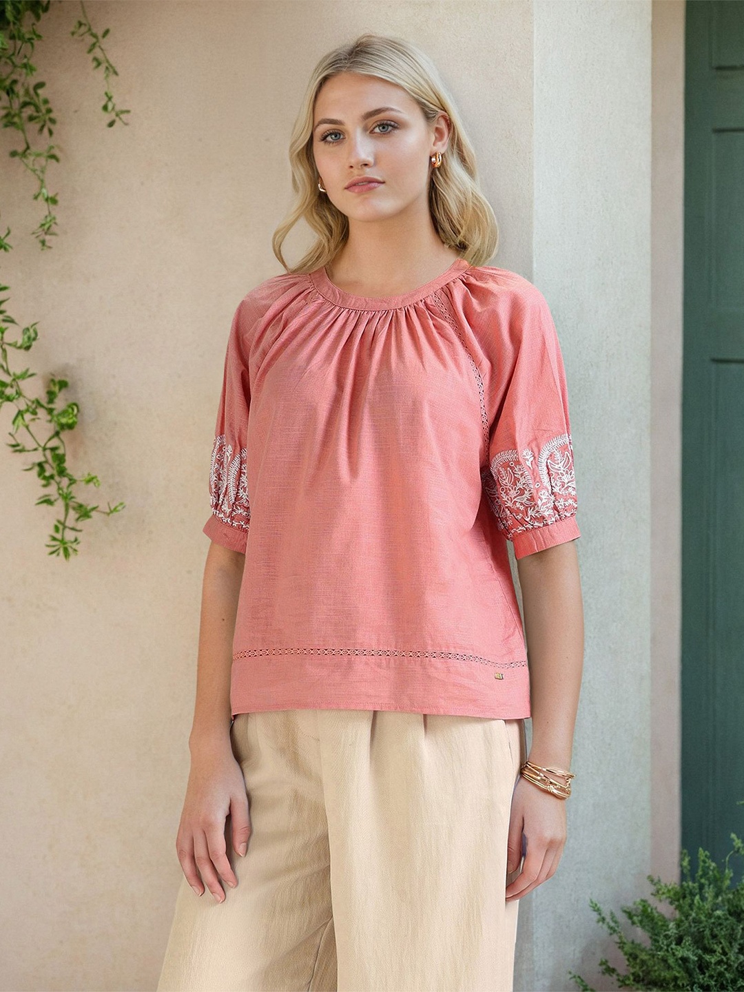 U.S. Polo Assn. Women Floral Embroidered Puff Sleeves Gathered or Pleated Pure Cotton Top, Pink
U.S. Polo Assn. Women Floral Embroidered Puff Sleeves Gathered or Pleated Pure Cotton Top, Pink