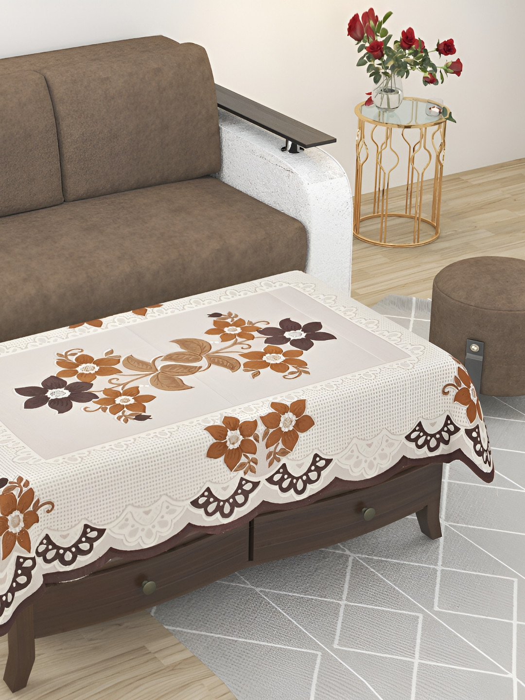 BIGGER FISH Multicoloured Cotton 4-Seater Table Cover, Beige 
BIGGER FISH Multicoloured Cotton 4-Seater Table Cover, Beige
