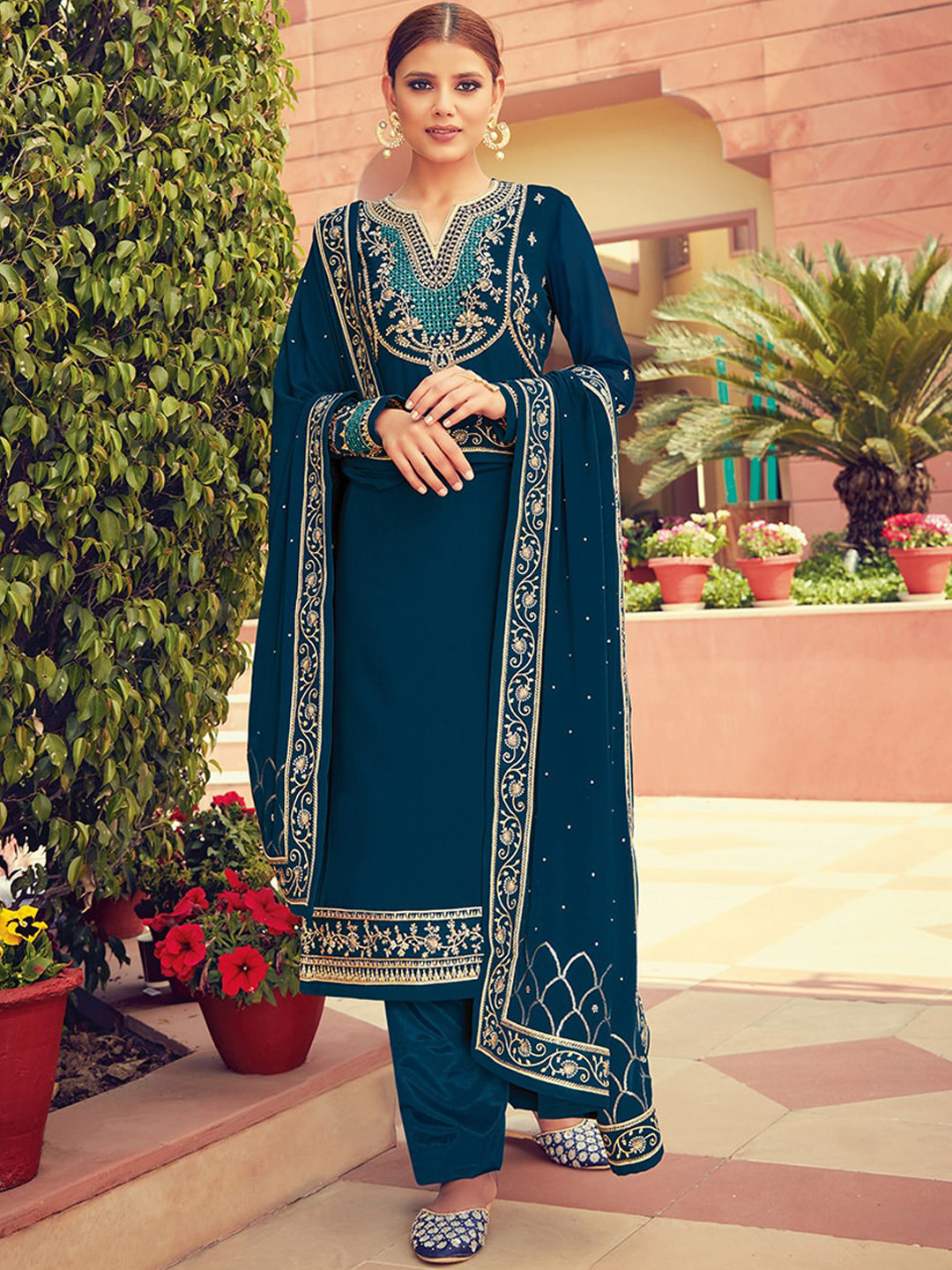 KALINI Ethnic Motifs Embroidered Silk Georgette Kurta with Sharara & With Dupatta, Navy blue
KALINI Ethnic Motifs Embroidered Silk Georgette Kurta with Sharara & With Dupatta, Navy blue