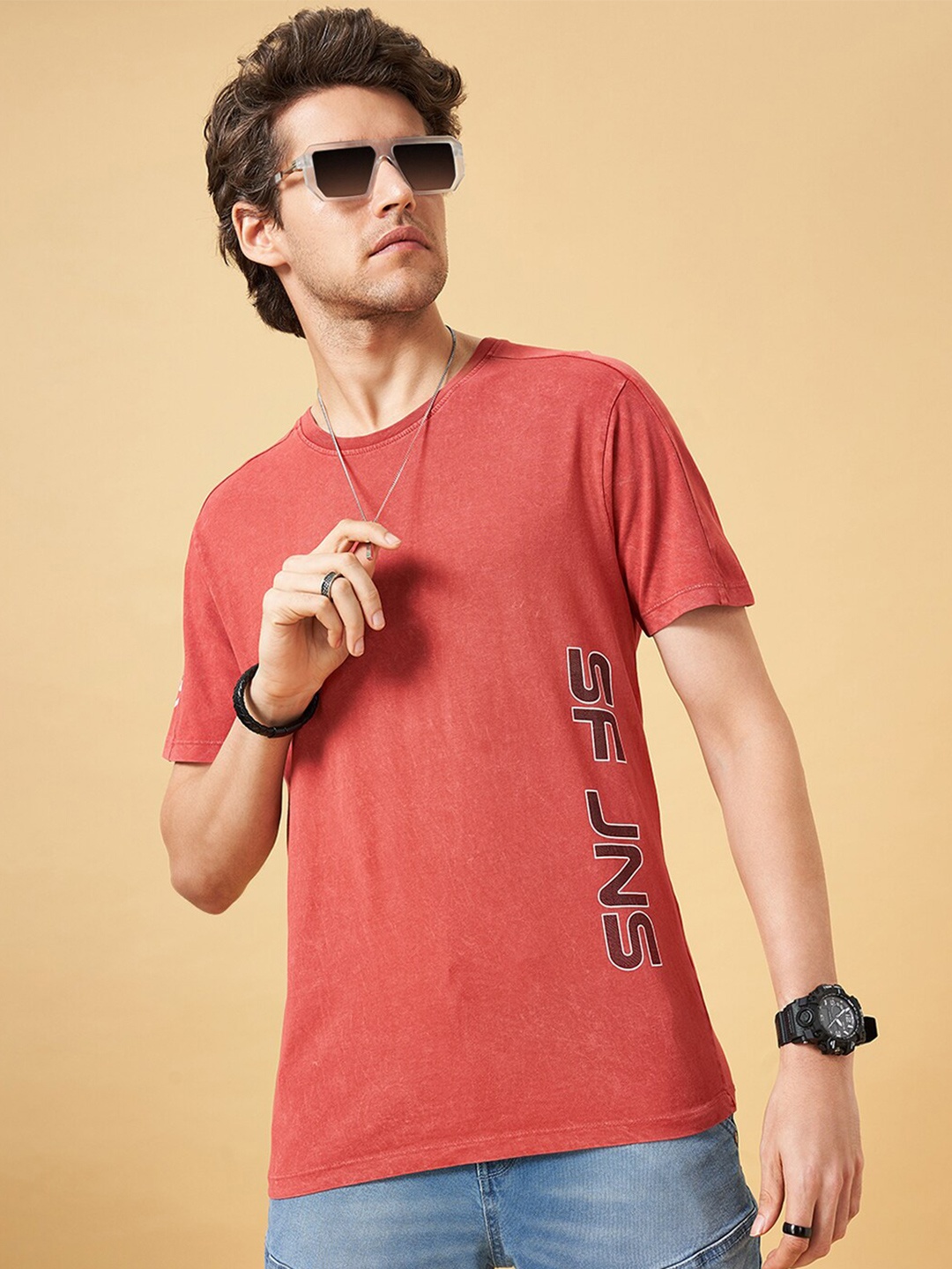 SF JEANS by Pantaloons Typography Printed Round Neck Short Sleeves Cotton Slim Fit T-shirt, Rust
SF JEANS by Pantaloons Typography Printed Round Neck Short Sleeves Cotton Slim Fit T-shirt, Rust