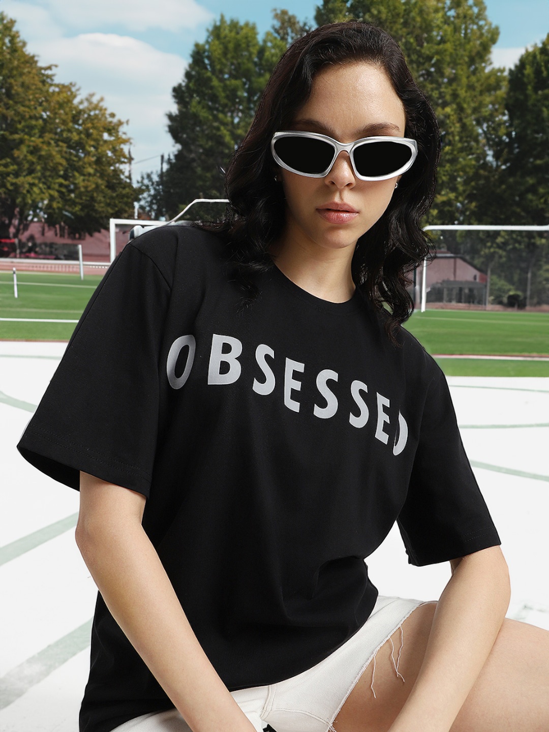 JUNEBERRY Typography Printed Drop Shoulder Sleeves Pure Cotton Oversized T-shirt, Black
JUNEBERRY Typography Printed Drop Shoulder Sleeves Pure Cotton Oversized T-shirt, Black