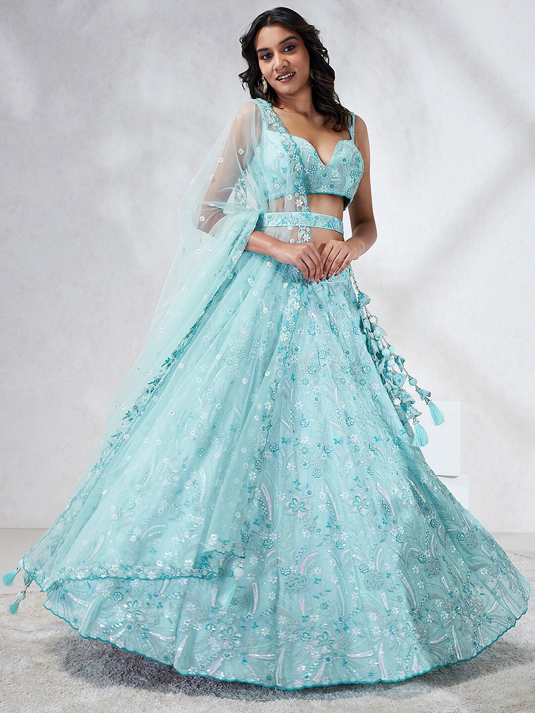 panchhi Embroidered Sequinned Semi-Stitched Lehenga & Unstitched Blouse With Dupatta, Turquoise blue
panchhi Embroidered Sequinned Semi-Stitched Lehenga & Unstitched Blouse With Dupatta, Turquoise blue