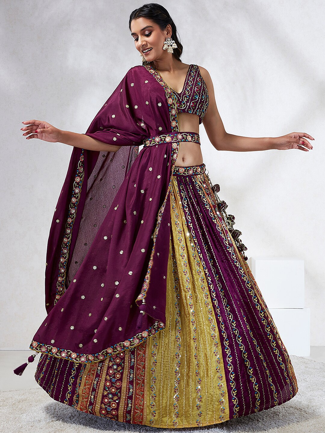 panchhi Embroidered Sequinned Semi-Stitched Lehenga & Unstitched Blouse With Dupatta, Burgundy
panchhi Embroidered Sequinned Semi-Stitched Lehenga & Unstitched Blouse With Dupatta, Burgundy
