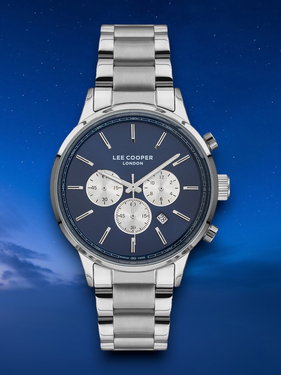 Lee Cooper Men Brass Printed Dial & Stainless Steel Analogue Chronograph Watch LC07276.330, Blue
Lee Cooper Men Brass Printed Dial & Stainless Steel Analogue Chronograph Watch LC07276.330, Blue
