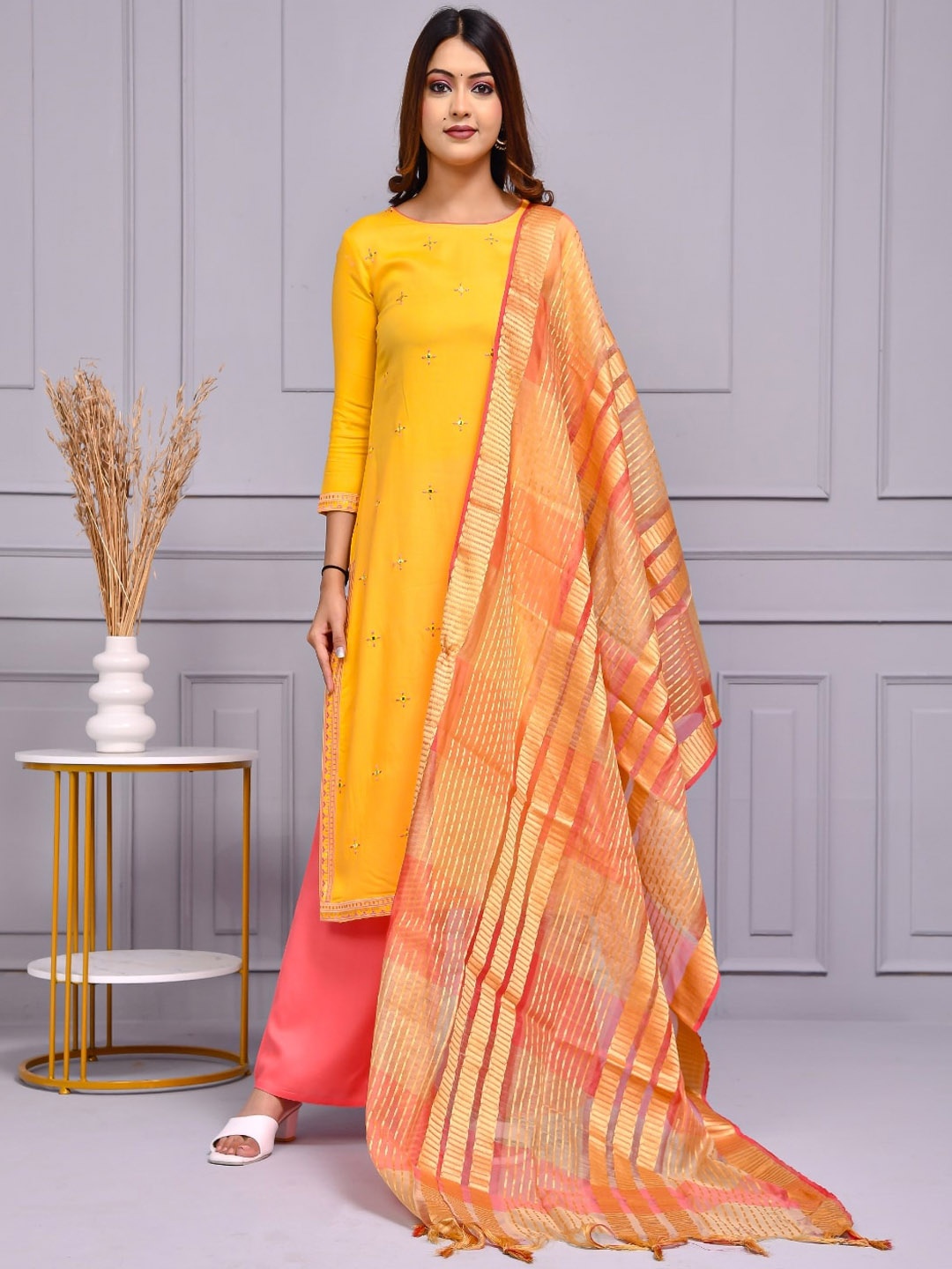 Aspriya Ethnic Motifs Embroidered Straight Mirror Work Kurta with Palazzos & Dupatta, Yellow
Aspriya Ethnic Motifs Embroidered Straight Mirror Work Kurta with Palazzos & Dupatta, Yellow