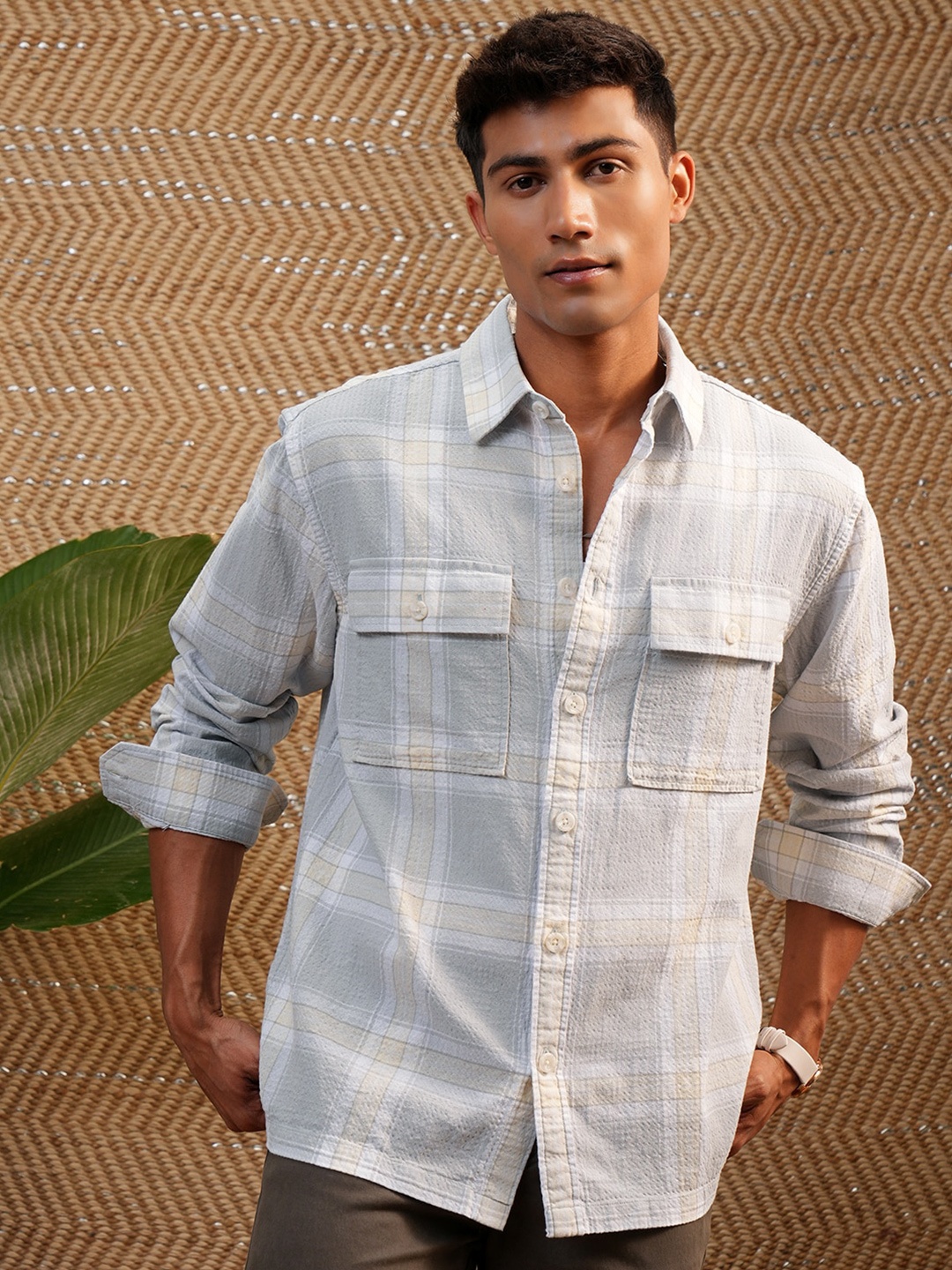 LOCOMOTIVE Premium Dobby Textured Checked Utility Pocket Oversized Cotton Overshirt, Grey
LOCOMOTIVE Premium Dobby Textured Checked Utility Pocket Oversized Cotton Overshirt, Grey