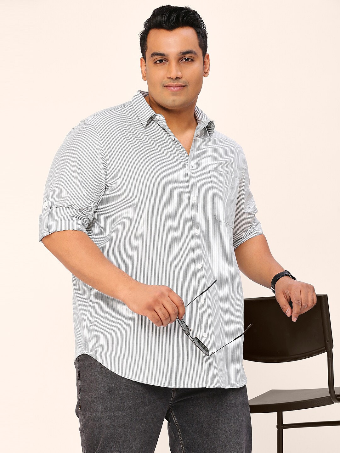 Sztori Plus Size Standard Vertical Striped Roll-Up Sleeves Pure Cotton Casual Shirt, Grey
Sztori Plus Size Standard Vertical Striped Roll-Up Sleeves Pure Cotton Casual Shirt, Grey