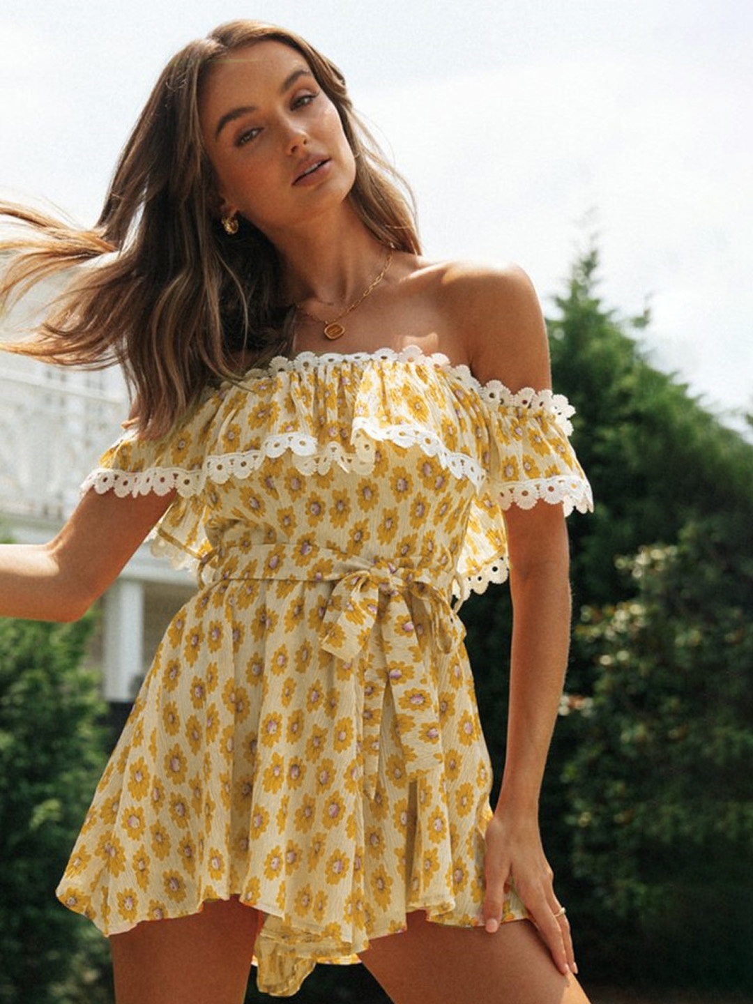 StyleCast Yellow Floral Printed Off-Shoulder Tie-Ups Detail Chiffon Fit & Flare Dress
StyleCast Yellow Floral Printed Off-Shoulder Tie-Ups Detail Chiffon Fit & Flare Dress
