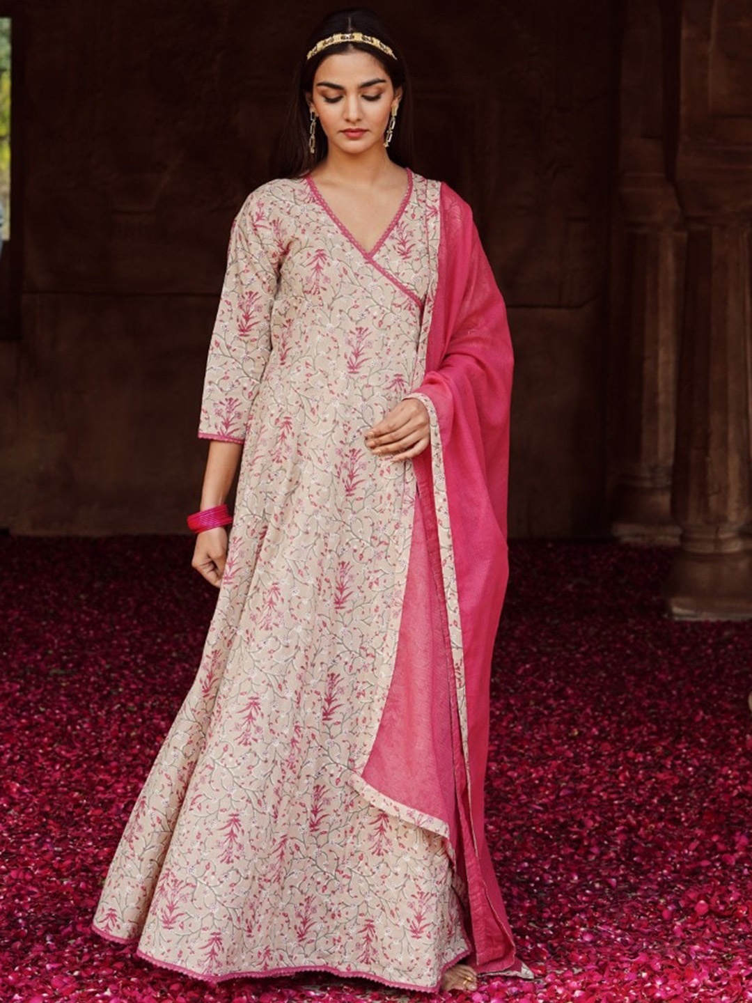 KARAJ JAIPUR Ethnic Motifs Printed Cotton Lace Maxi Ethnic Dress With Dupatta, Beige
KARAJ JAIPUR Ethnic Motifs Printed Cotton Lace Maxi Ethnic Dress With Dupatta, Beige