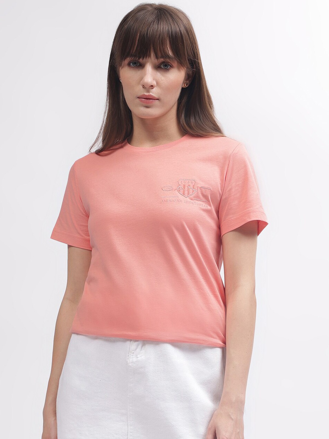GANT Women Solid Round Neck Pure Cotton T-shirt With Brand Logo Embroidered Detail, Orange
GANT Women Solid Round Neck Pure Cotton T-shirt With Brand Logo Embroidered Detail, Orange