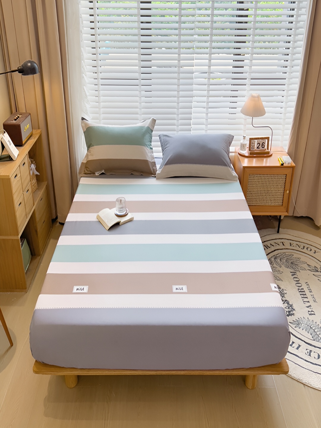 JC HOME White Striped Pure Cotton 230 TC Fitted Single Bedsheet With 2 Pillow Covers
JC HOME White Striped Pure Cotton 230 TC Fitted Single Bedsheet With 2 Pillow Covers