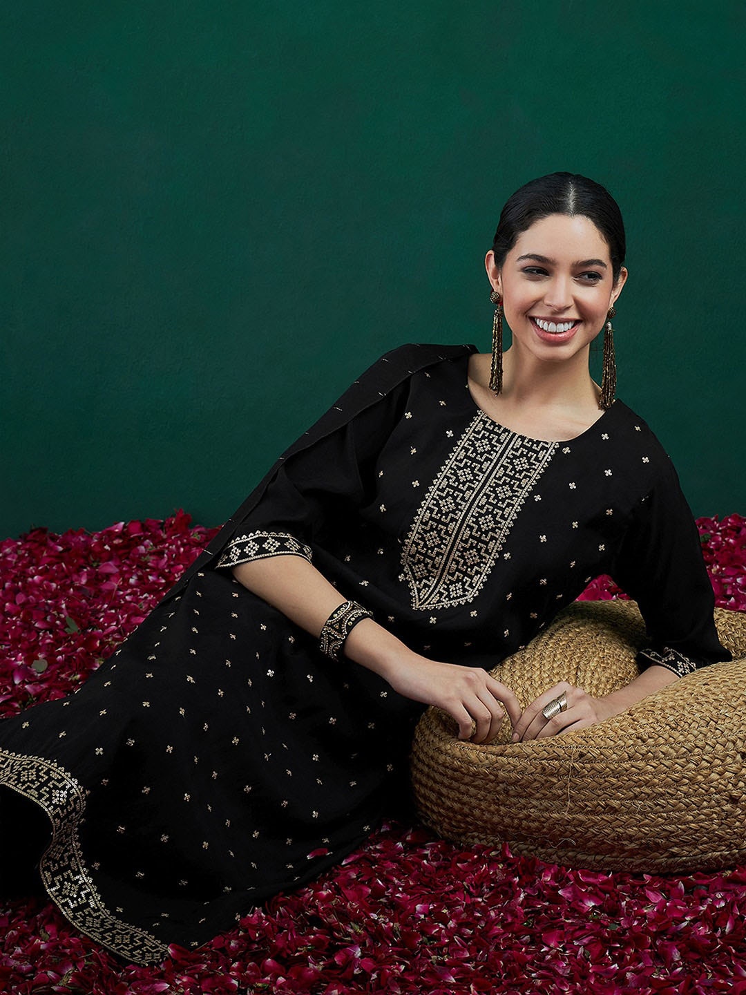 Indo Era Floral Embroidered Sequinned Chanderi Silk Kurta with Trousers & With Dupatta, Black
Indo Era Floral Embroidered Sequinned Chanderi Silk Kurta with Trousers & With Dupatta, Black