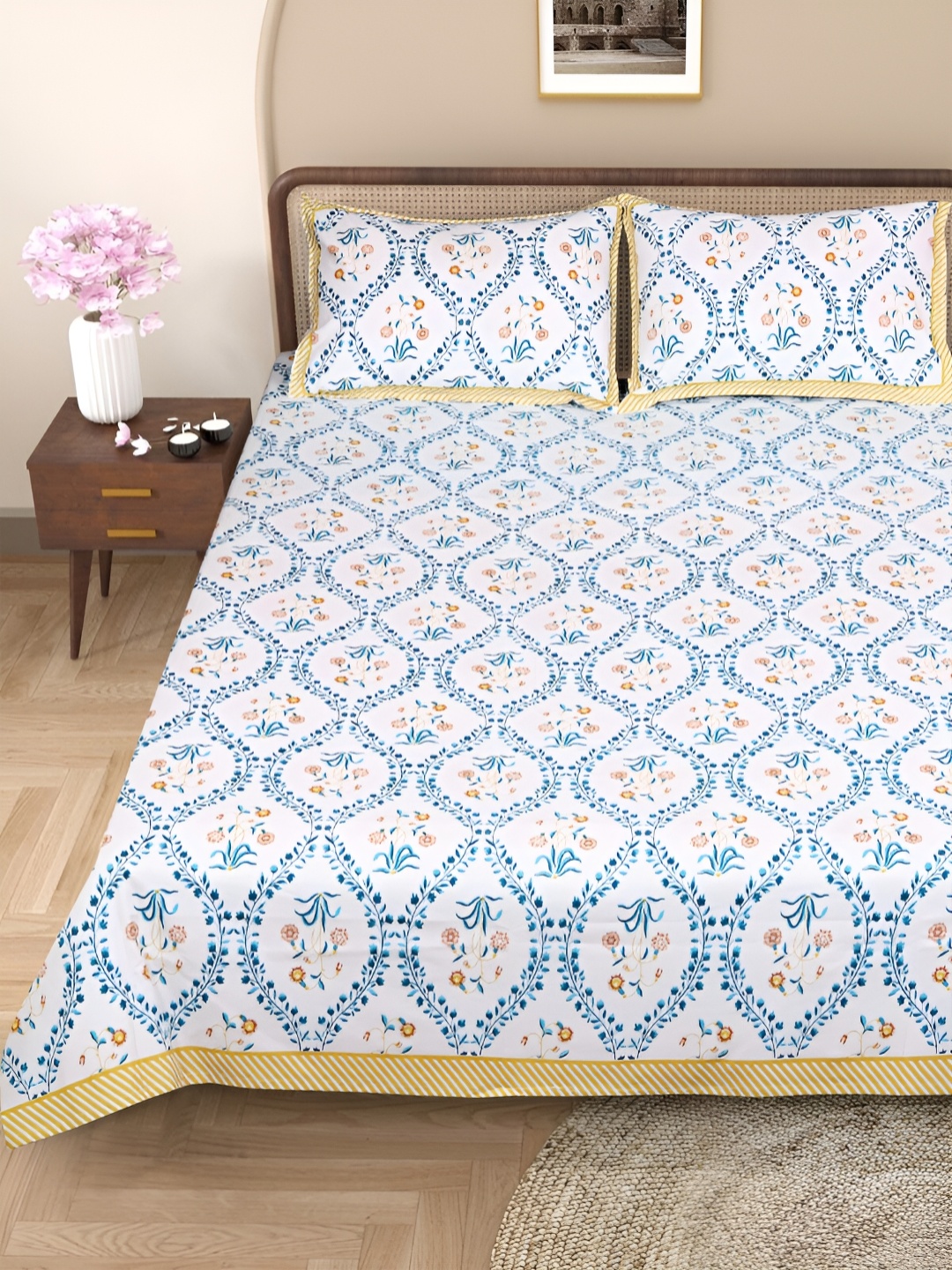 ROMEE Ethnic Motifs Print 220 TC Pure Cotton King Bedsheet with 2 Pillow Covers, White
ROMEE Ethnic Motifs Print 220 TC Pure Cotton King Bedsheet with 2 Pillow Covers, White