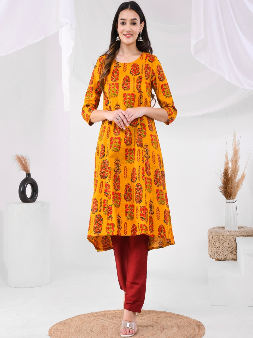 Aspriya Floral Printed Round Neck A-Line Pure Cotton Kurta with Trousers, Mustard
Aspriya Floral Printed Round Neck A-Line Pure Cotton Kurta with Trousers, Mustard