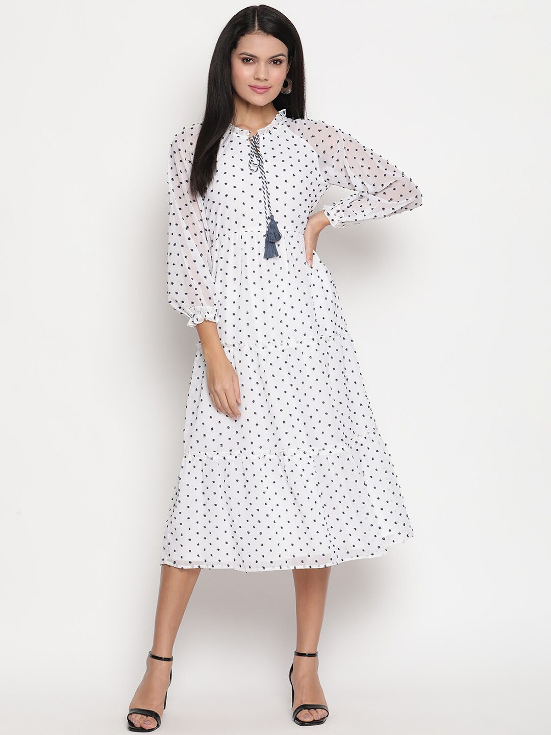 HOUSE OF KKARMA Floral Print Tie-Up Neck Puff Sleeve Georgette Fit & Flare Midi Dress, Blue
HOUSE OF KKARMA Floral Print Tie-Up Neck Puff Sleeve Georgette Fit & Flare Midi Dress, Blue
