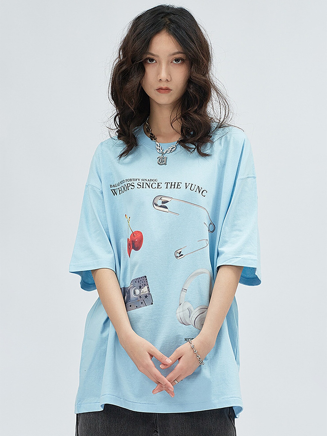 LULU & SKY Typography Printed Drop Shoulder Sleeves Pure Cotton Oversized Longline T-shirt, Blue
LULU & SKY Typography Printed Drop Shoulder Sleeves Pure Cotton Oversized Longline T-shirt, Blue