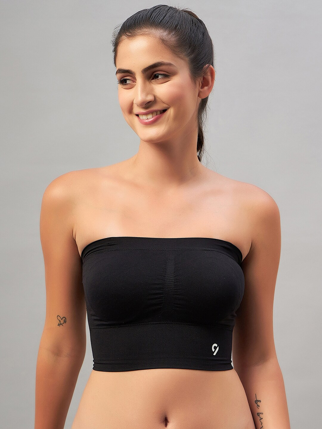 C9 AIRWEAR Full Coverage Rapid Dry Lightly Padded Bandeau Bra with All Day Comfort, Black
C9 AIRWEAR Full Coverage Rapid Dry Lightly Padded Bandeau Bra with All Day Comfort, Black