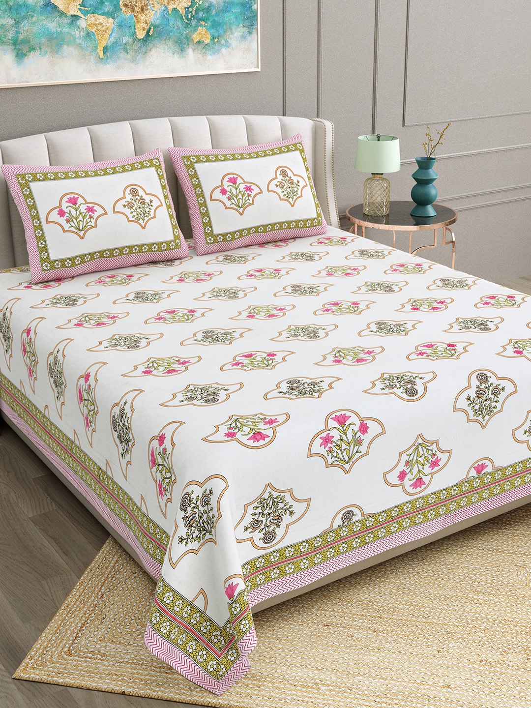 BELLA CASA Ethnic White & Pink Floral Cotton 180 TC King Bedsheet with 2 Pillow Covers
BELLA CASA Ethnic White & Pink Floral Cotton 180 TC King Bedsheet with 2 Pillow Covers
