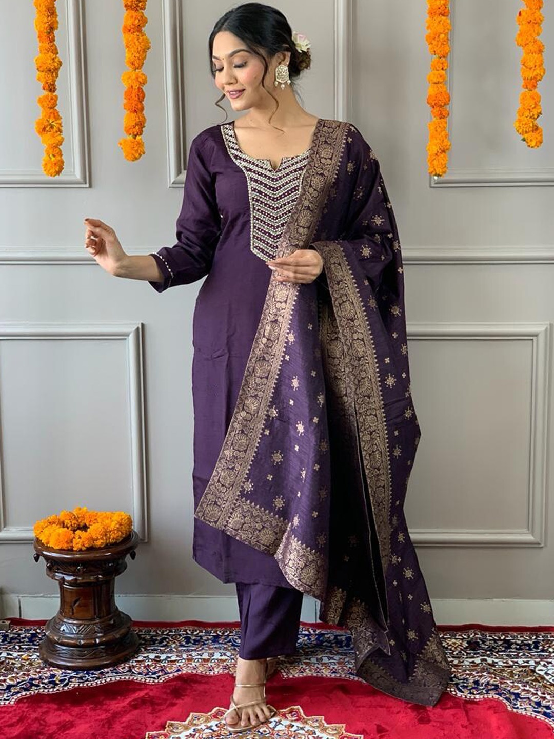 KALINI Ethnic Motifs Embroidered Straight Kurta with Trousers & Dupatta, Purple
KALINI Ethnic Motifs Embroidered Straight Kurta with Trousers & Dupatta, Purple