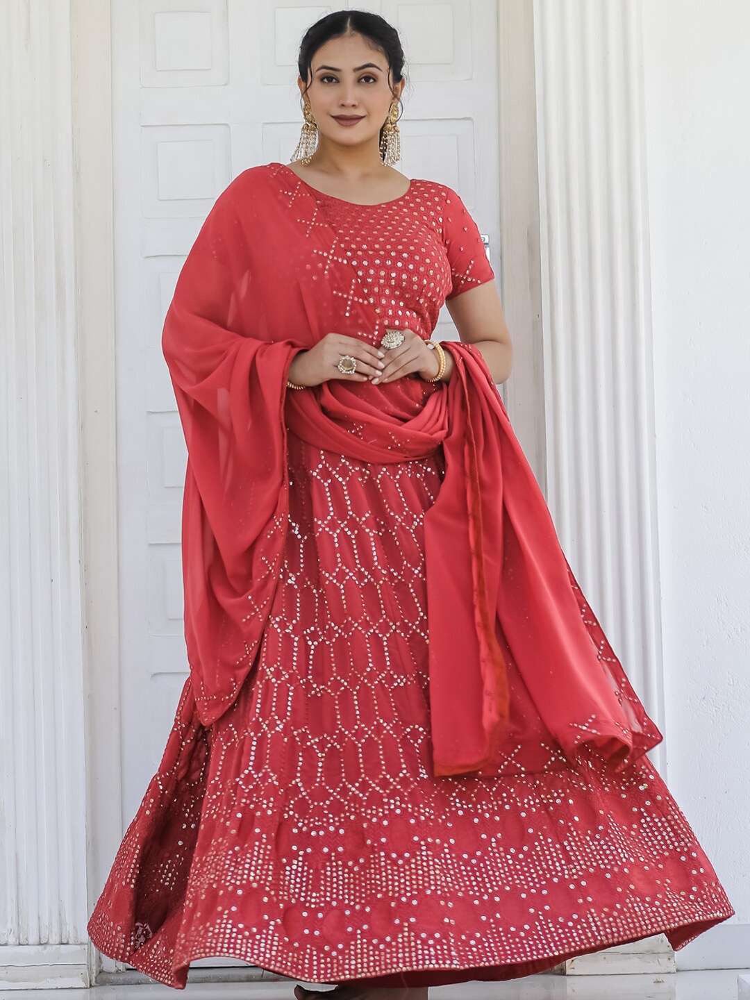 TIKODI Embroidered Sequinned Semi-Stitched Lehenga & Unstitched Blouse With Dupatta, Red
TIKODI Embroidered Sequinned Semi-Stitched Lehenga & Unstitched Blouse With Dupatta, Red