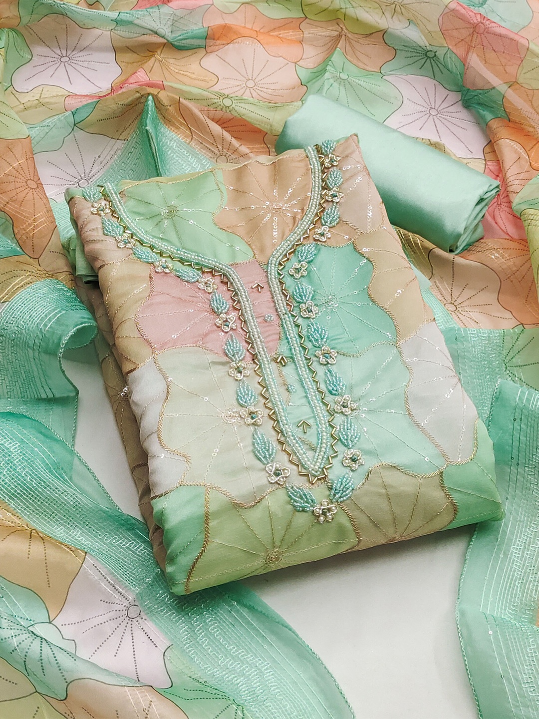 MANVAA Geometric Embroidered Beads & Stones Detailed Organza Unstitched Dress Material, Green
MANVAA Geometric Embroidered Beads & Stones Detailed Organza Unstitched Dress Material, Green