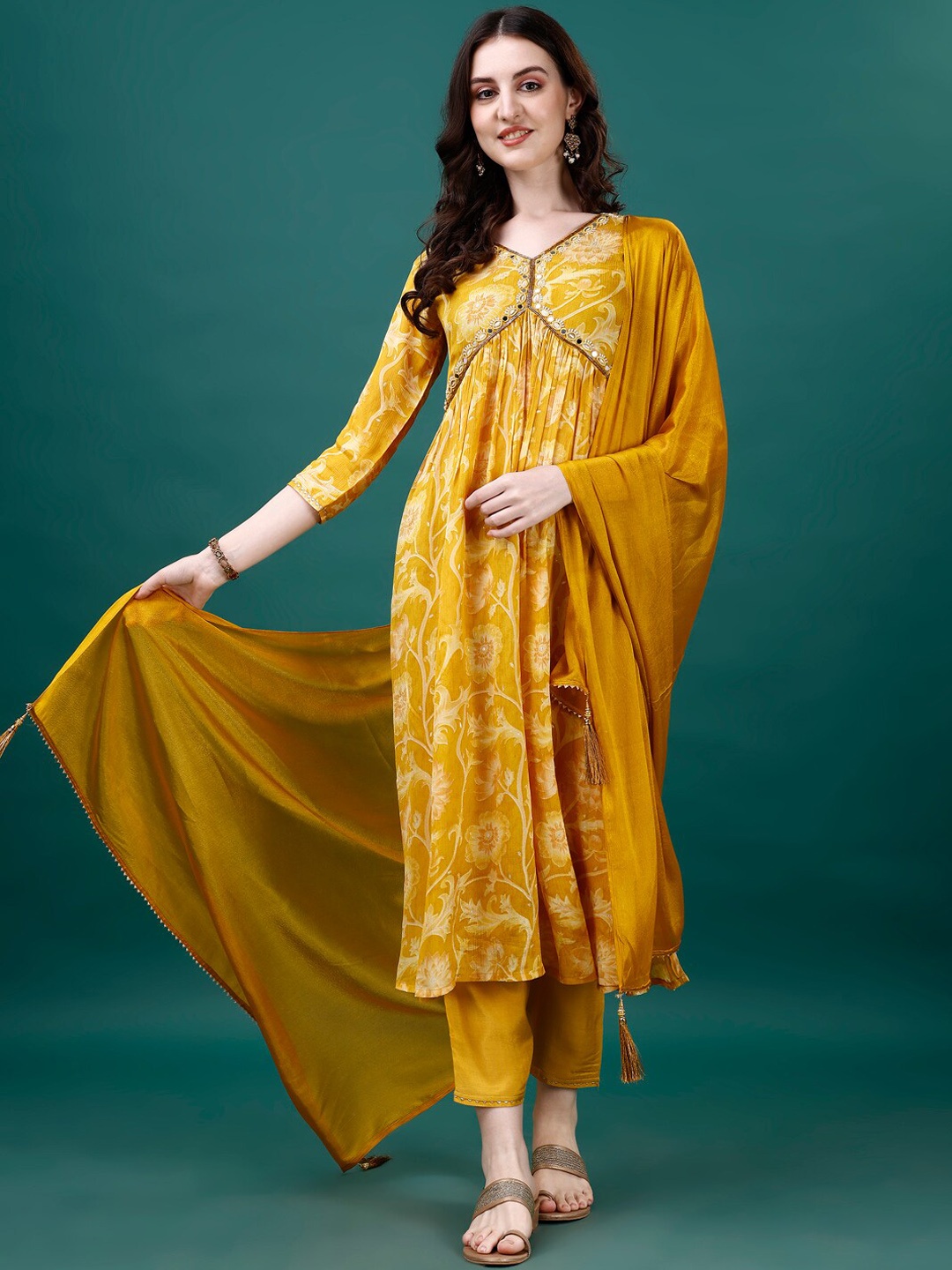 Berrylicious Floral Printed Embroidered Pleated Pure Silk Kurta With Trousers & Dupatta, Yellow
Berrylicious Floral Printed Embroidered Pleated Pure Silk Kurta With Trousers & Dupatta, Yellow