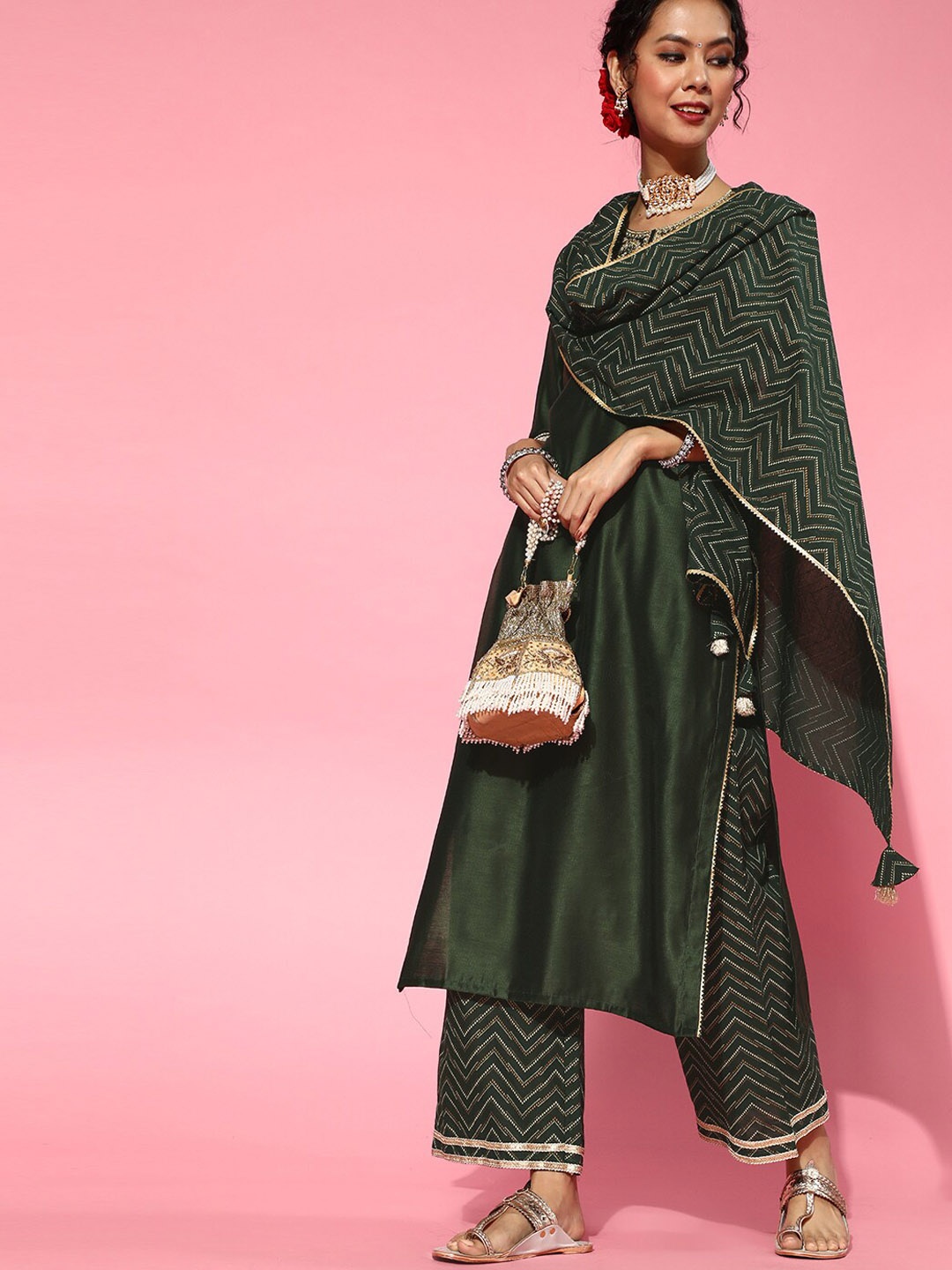 Indo Era Green Ethnic Motifs Embroidered Round Neck Straight Kurta with Palazzos & Dupatta
Indo Era Green Ethnic Motifs Embroidered Round Neck Straight Kurta with Palazzos & Dupatta