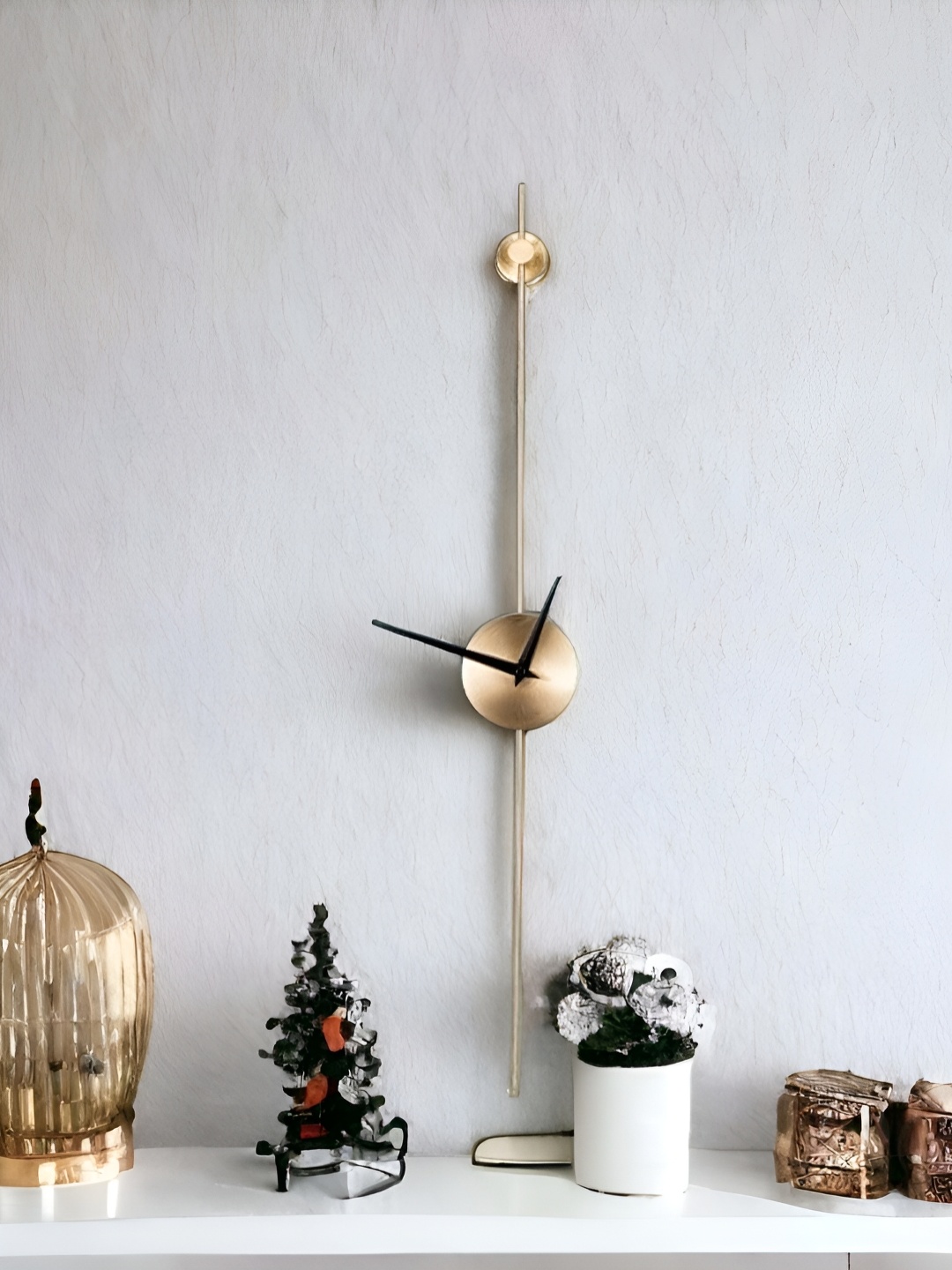 Writings On The Wall Gold Toned & Black Textured Contemporary Round Metal Wall Clock
Writings On The Wall Gold Toned & Black Textured Contemporary Round Metal Wall Clock