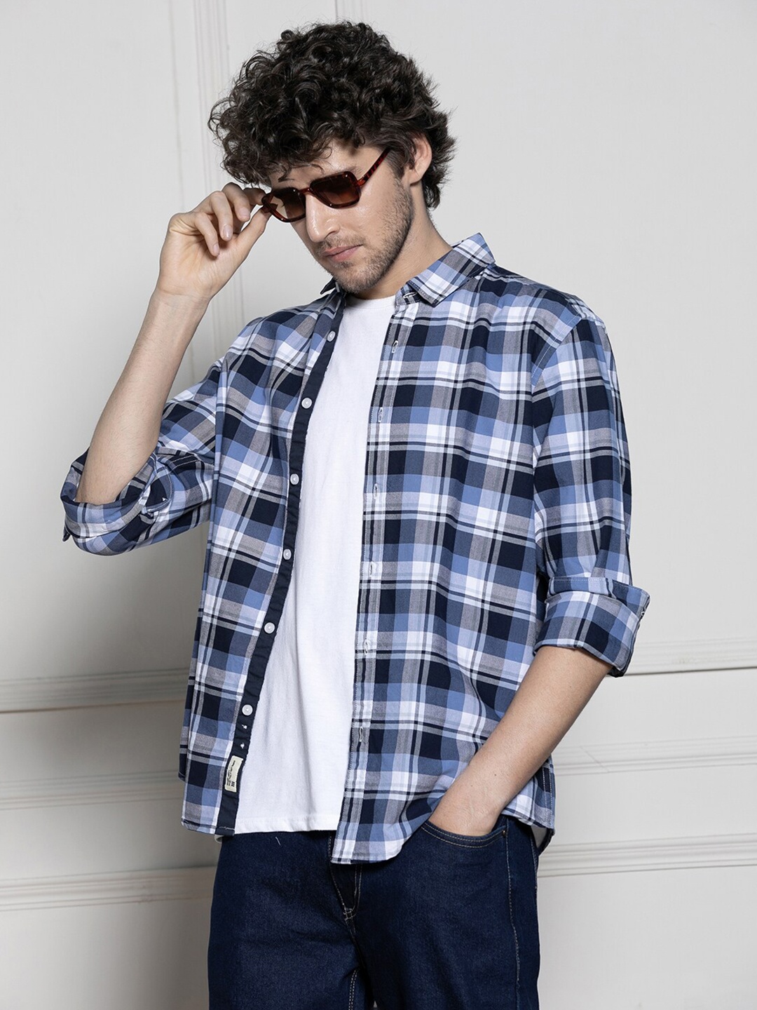 Dennis Lingo Tartan Checked Spread Collar Long Sleeves Cotton Casual Shirt, Navy blue
Dennis Lingo Tartan Checked Spread Collar Long Sleeves Cotton Casual Shirt, Navy blue