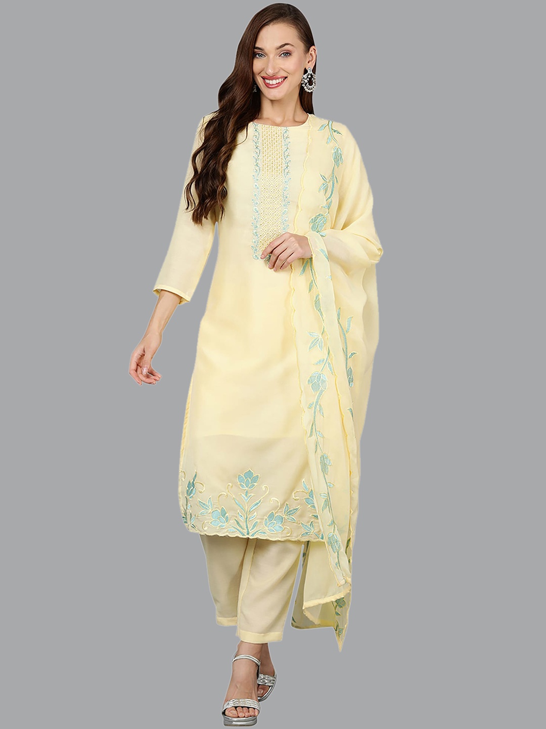 AHIKA Ethnic Motifs Yoke Design Regular Thread Work Kurta with Trousers & Dupatta, Yellow
AHIKA Ethnic Motifs Yoke Design Regular Thread Work Kurta with Trousers & Dupatta, Yellow