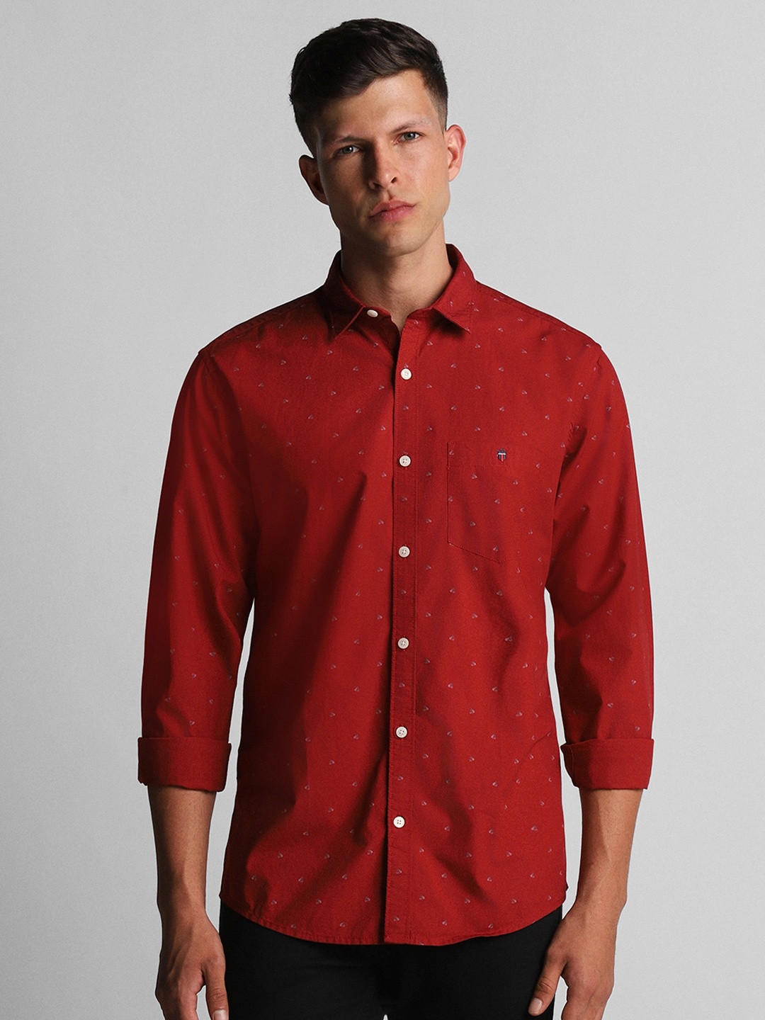 Louis Philippe Jeans Spread Collar Slim Fit Opaque Printed Casual Pure Cotton Shirt, Red
Louis Philippe Jeans Spread Collar Slim Fit Opaque Printed Casual Pure Cotton Shirt, Red