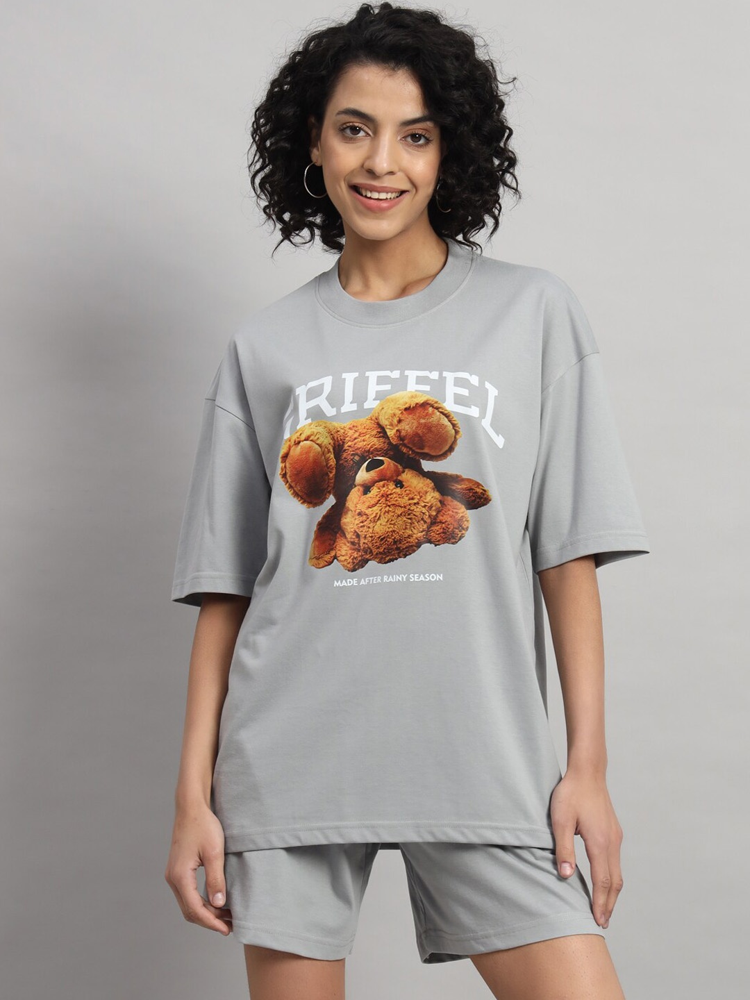 GRIFFEL Graphic Printed Pure Cotton Oversized T-Shirt With Shorts Co-Ords, Steel
GRIFFEL Graphic Printed Pure Cotton Oversized T-Shirt With Shorts Co-Ords, Steel