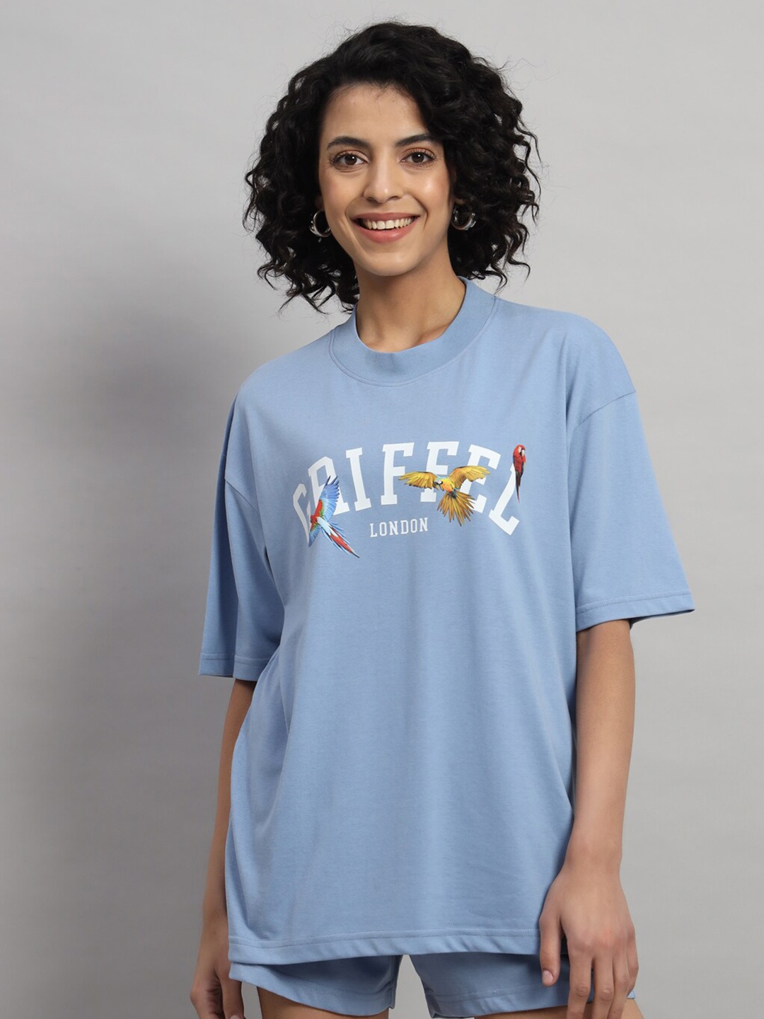 GRIFFEL Typography Printed Round Neck Drop-Shoulder Sleeves Cotton Oversized T-shirt, Blue
GRIFFEL Typography Printed Round Neck Drop-Shoulder Sleeves Cotton Oversized T-shirt, Blue