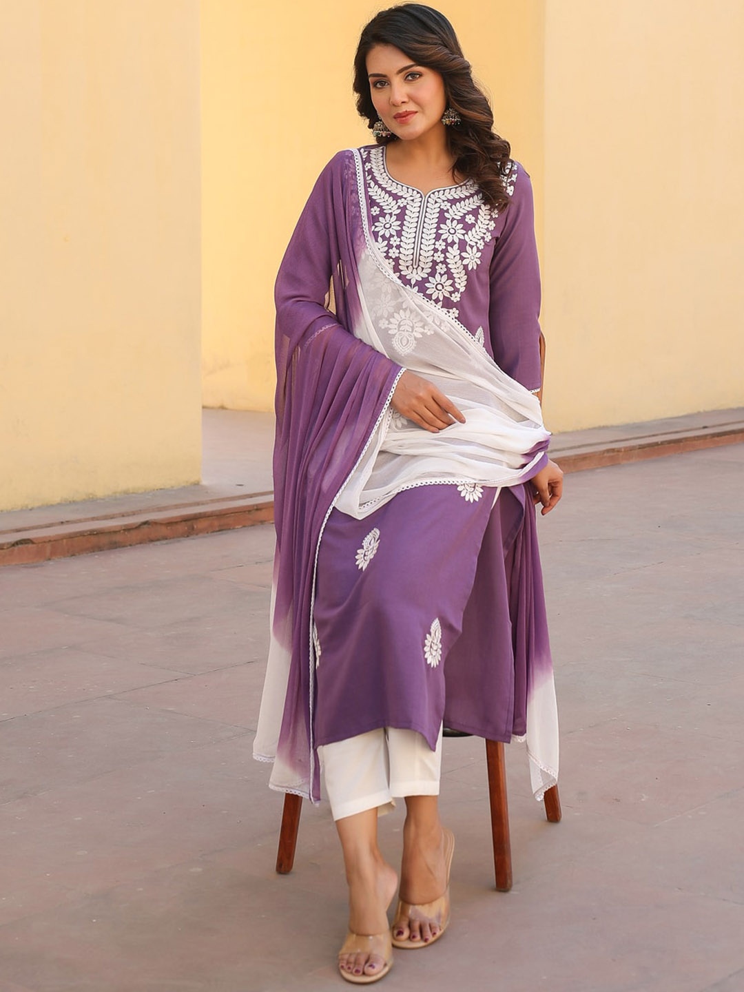 KALINI Ethnic Motifs Embroidered Straight Kurta with Trousers & With Dupatta, Purple
KALINI Ethnic Motifs Embroidered Straight Kurta with Trousers & With Dupatta, Purple