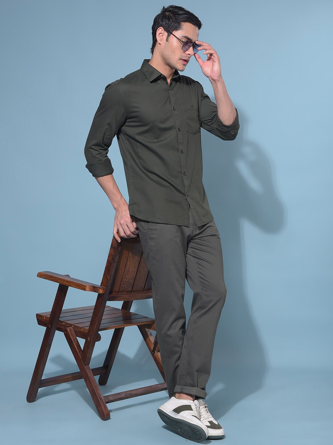 Crimsoune Club Classic Slim Fit Long Sleeves Spread Collar Cotton Opaque Casual Shirt, Olive
Crimsoune Club Classic Slim Fit Long Sleeves Spread Collar Cotton Opaque Casual Shirt, Olive