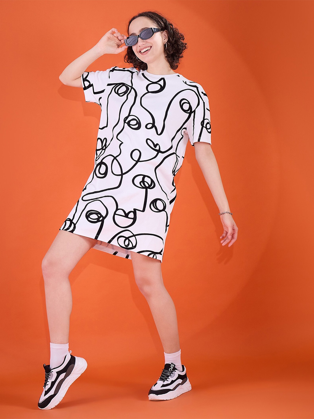 EDRIO Abstract Print Cotton Round Neck Short Sleeves Opaque T-shirt Casual Dress, White
EDRIO Abstract Print Cotton Round Neck Short Sleeves Opaque T-shirt Casual Dress, White